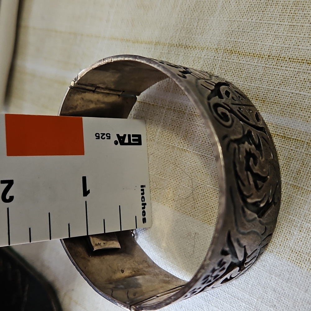 Vintage Taxo Mexico Artisan Silver Floral Hinged Bracelet Bangel Cuff - Picture 7 of 17